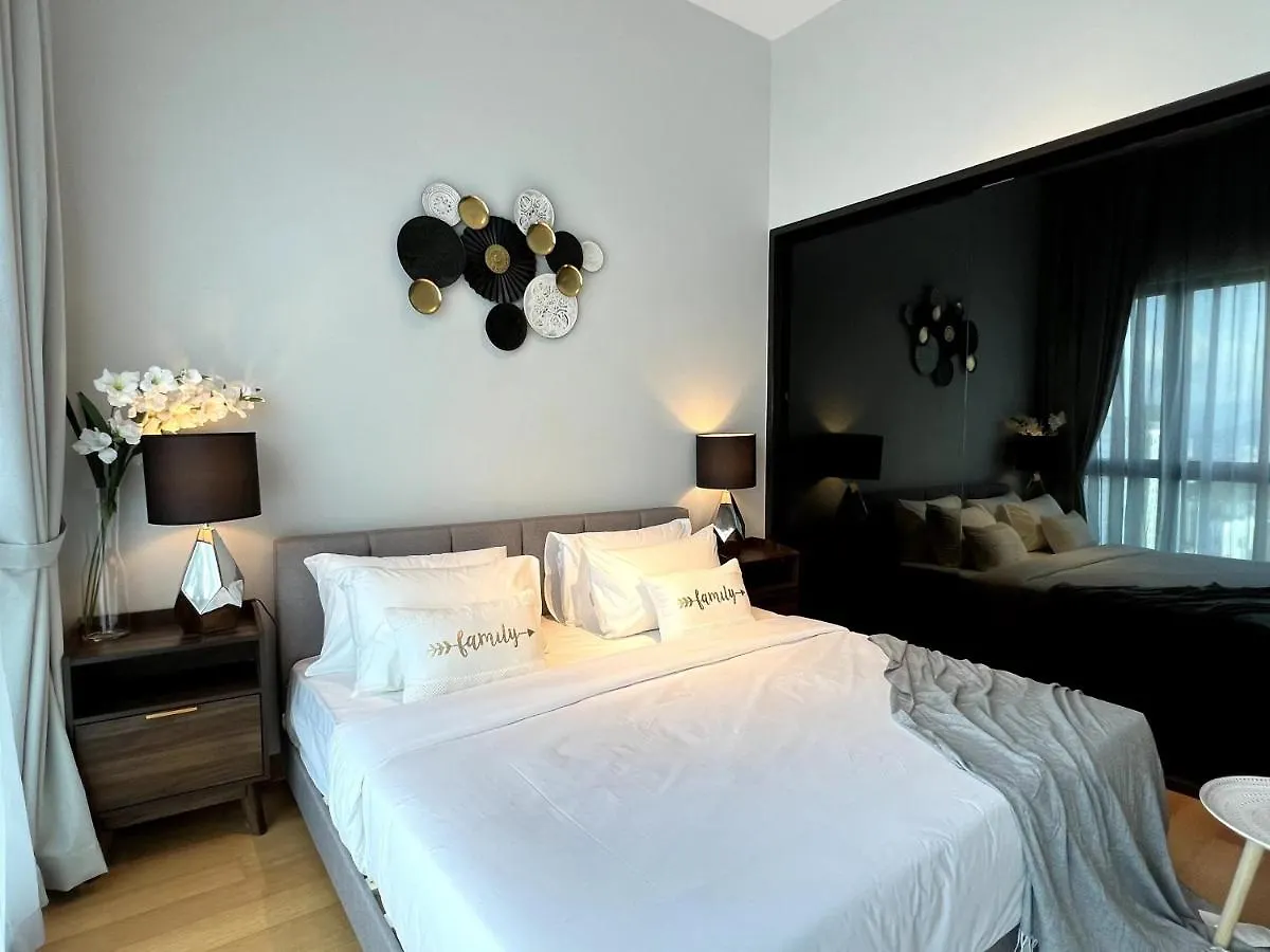 The Luxe By Infinitum By Qc Aparthotel Kuala Lumpur 0*,  Malesia